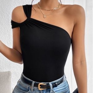 Privie Black One Shoulder Top